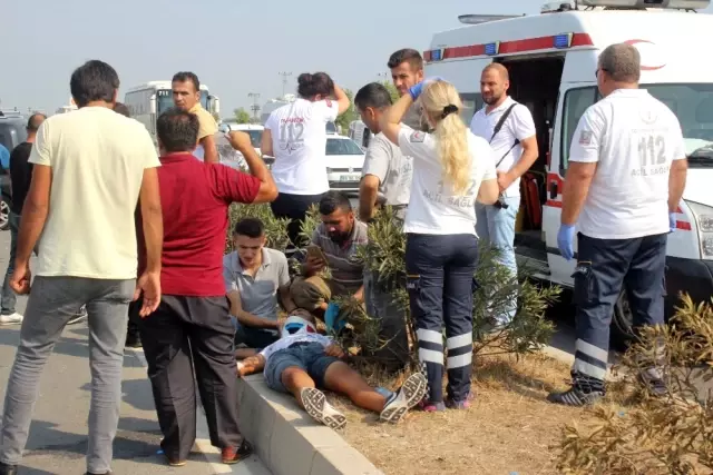 Manavgat'ta Trafik Kazası: 3 Yaralı