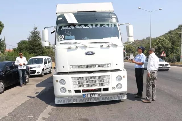 Manisa'ya Kaçak Sebze Meyve Girişleri Sıkı Takip Altında
