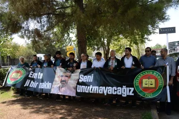 Tahir Elçi, Öldürülmesinin 88'inci Haftasında Anıldı Tahir Elçi, Öldürülmesinin 88'inci Haftasında Anıldı