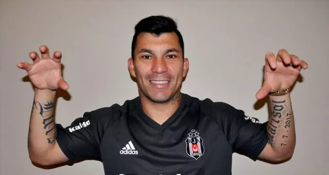 Beşiktaş, Medel ile 3 Yıllık Sözleşme İmzalandığını KAP'a Bildirdi