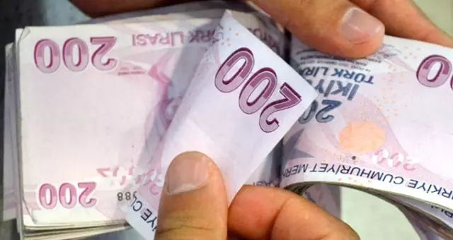 Çalışanlar Dikkat! İşveren, İşe İade Kararına Uymazsa 8 Maaş Tazminat Ödemek Zorunda