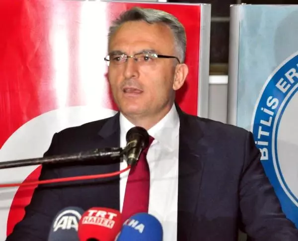 Maliye Bakanı Naci Ağbal Bitlis'te (3) Maliye Bakanı Naci Ağbal Bitlis'te (3)