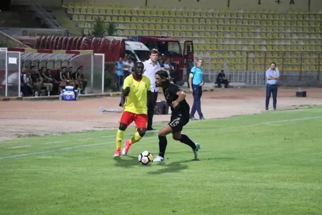Evkur Yeni Malatyaspor'dan Tarihi Galibiyet