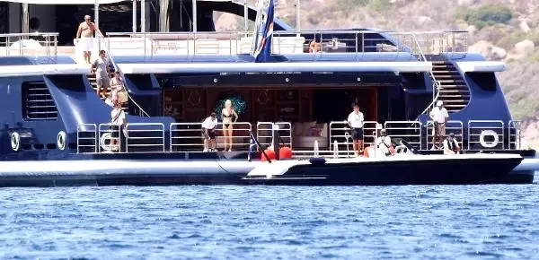 Rus İşadamı Akhmedov, Ultra Lüks Yatıyla Bodrum'da