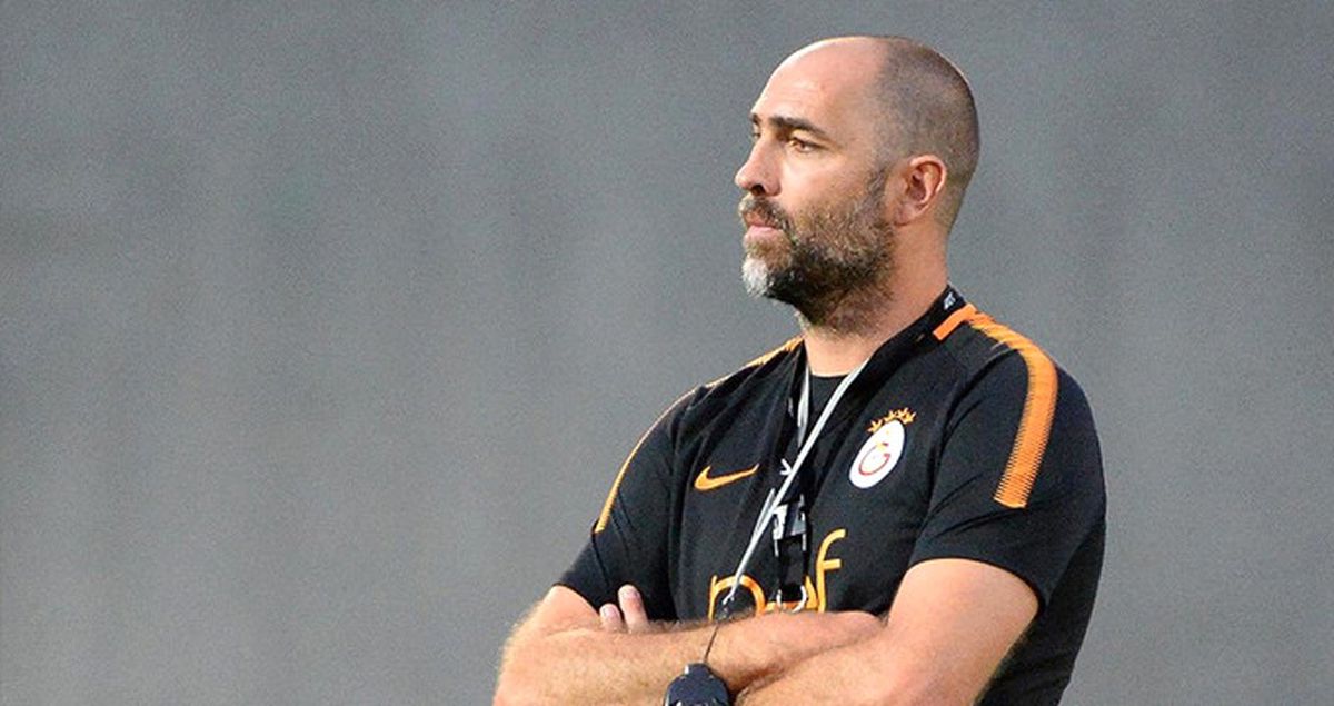 Galatasaray Taraftarı, Teknik Direktör Igor Tudor'u Islıkladı