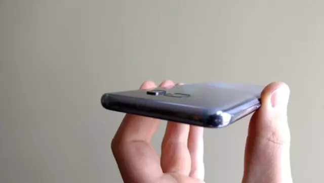Galaxy S8'i Yanlışlıkla