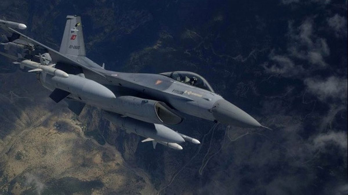 TSK, Kandil'deki PKK Kamplarını Bombaladı