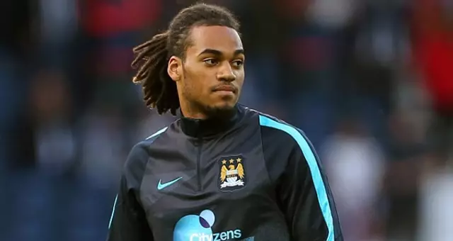 Denayer, Kendisini Galatasaray'a Göndermeyen M.City'ye İsyan Etti