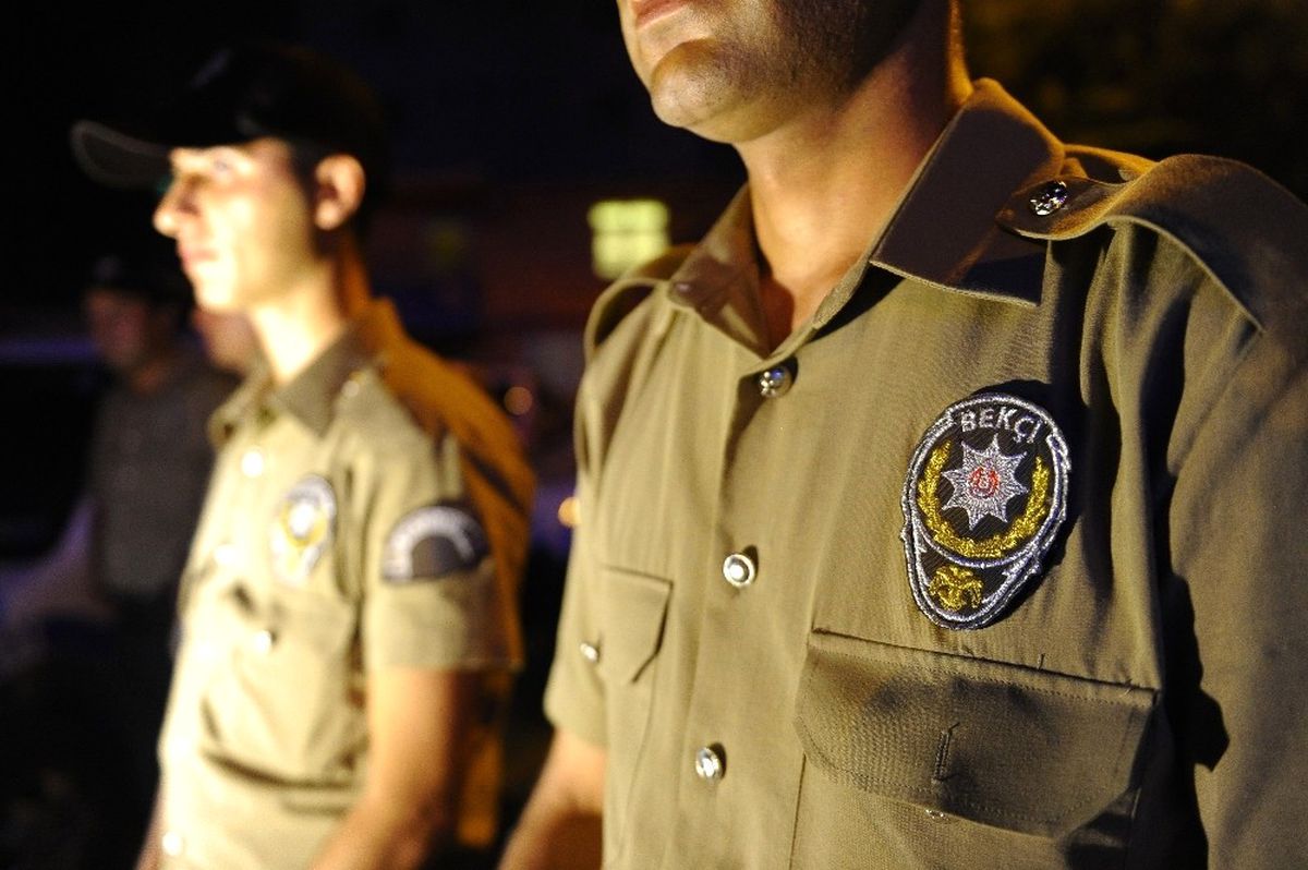İstanbul'da Gece Kartalları Göreve Başladı, Polisin Yetkileri Onlarda da Var!