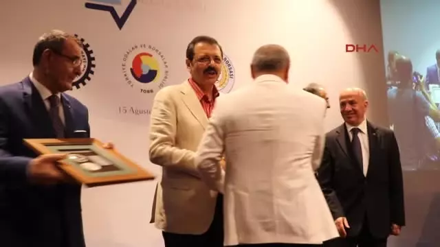 Samsun TOBB Başkanı Hisarcıklıoğlu, Samsun'da Ödül Törenine Katıldı
