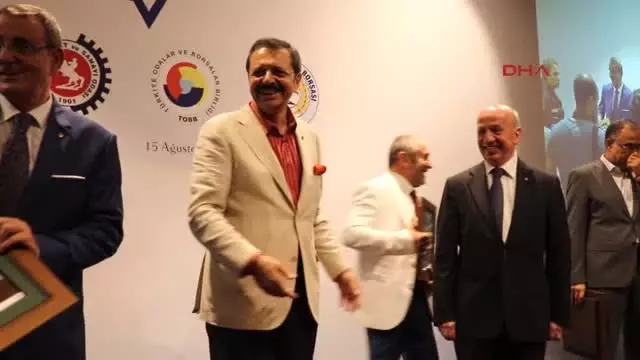 Samsun TOBB Başkanı Hisarcıklıoğlu, Samsun'da Ödül Törenine Katıldı
