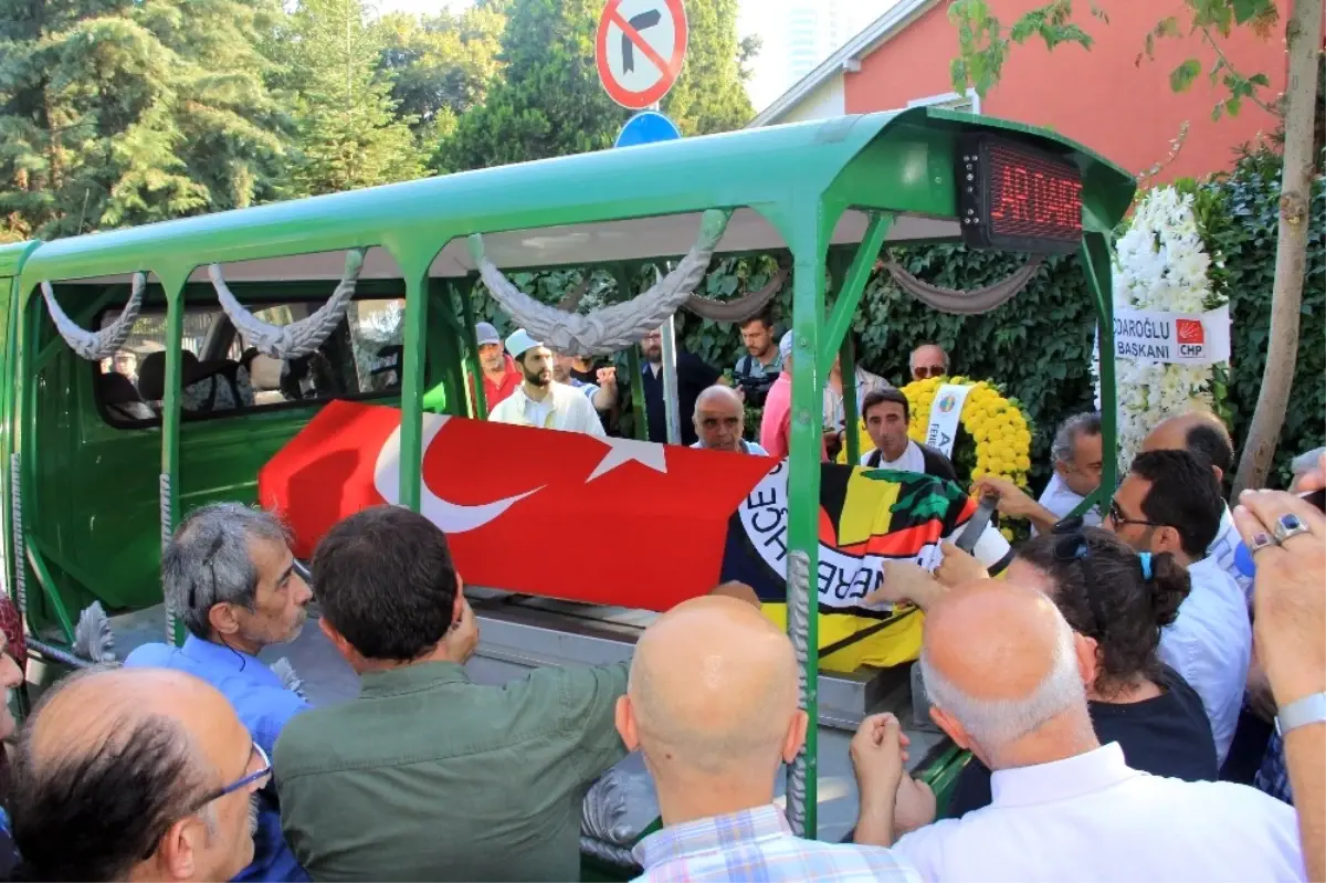 Yeşilçam'ın Usta Oyuncusu Seyfettin Karadayı Son Yolculuğuna Uğurlandı