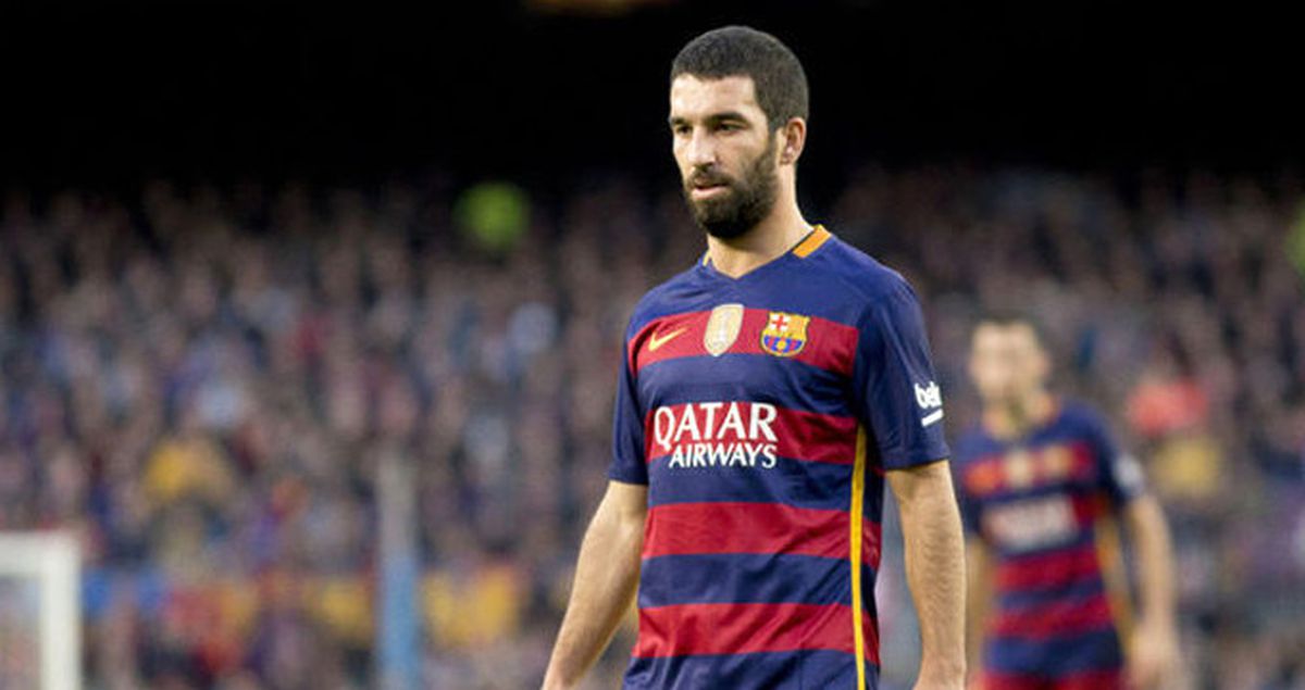 Arda Turan, İspanya'daki Terör Saldırısı ile İlgili Mesaj Yayımladı
