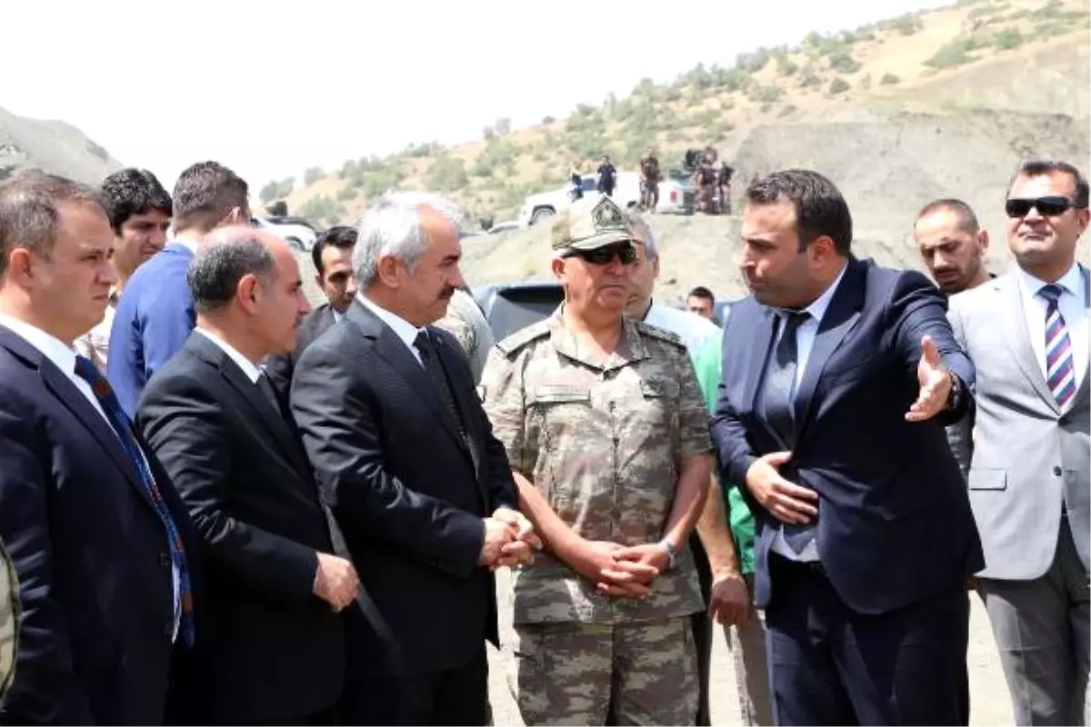 Bakan Yardımcısı Ersoy, Van- Şırnak Yolunda İnceleme Yaptı