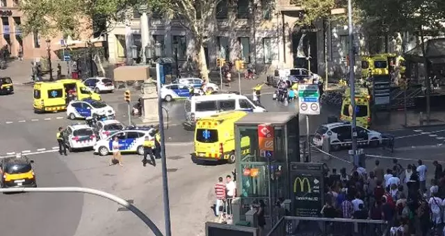 Barselona'daki Terör Saldırısına Türkiye'den İlk Tepki: Lanetliyoruz