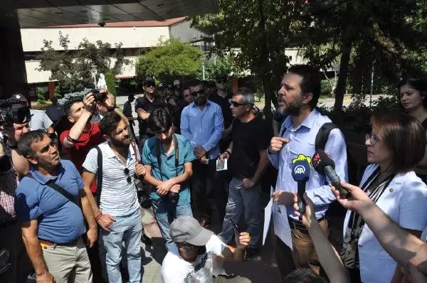 Khk ile İhraç Edildiği Üniversiteyi Lys ile Kazanan Akademisyen Kayıt Yapamayınca Dilekçe ile... Khk ile İhraç Edildiği Üniversiteyi Lys ile Kazanan Akademisyen Kayıt Yapamayınca Dilekçe ile...