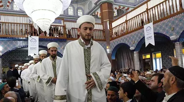 Vaizler Sınavla Sözleşmeli Personel Olarak Alınabilecek