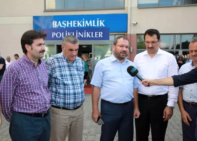 Başkan Toçoğlu ve Sakaryalı Vekiller, Traktör Kazasında Yaralanan İşçileri Ziyaret Etti Başkan Toçoğlu ve Sakaryalı Vekiller, Traktör Kazasında Yaralanan İşçileri Ziyaret Etti