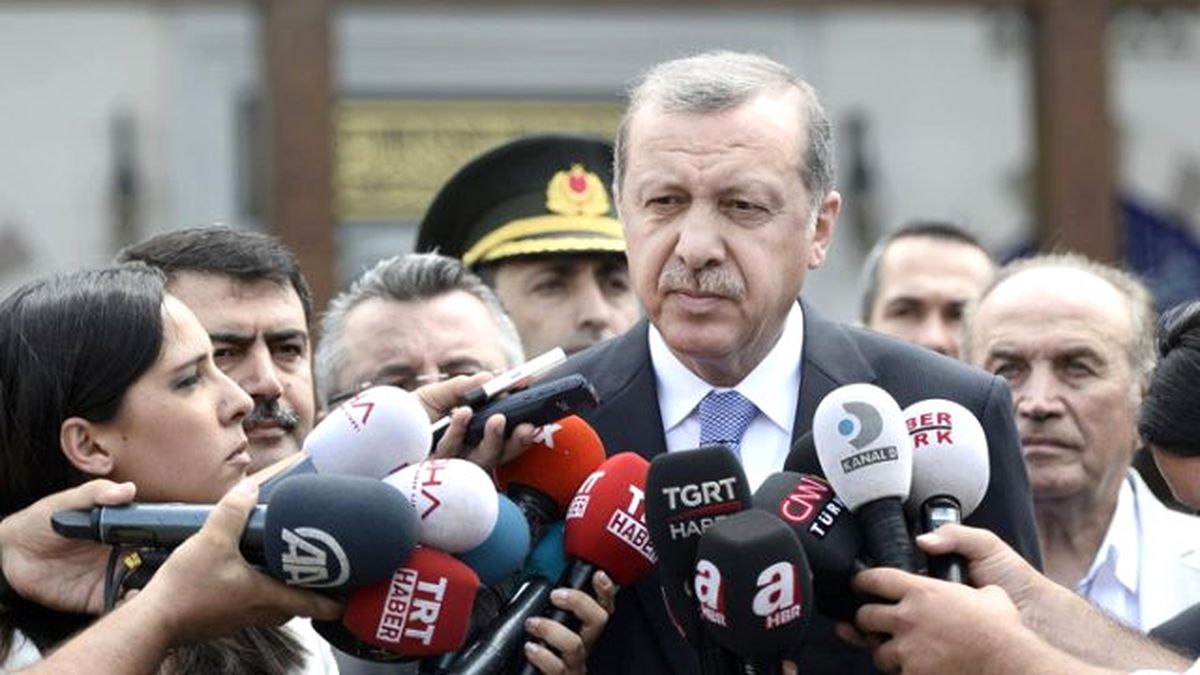 Erdoğan, Almanya'daki Vatandaşlara Seslendi: Türkiye'ye Düşmanlık Yapanlara Oy Vermeyin