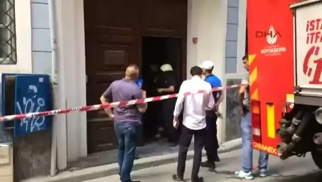 İstanbul'daki Yunanistan Başkonsolosluğu'nda Korkutan Yangın