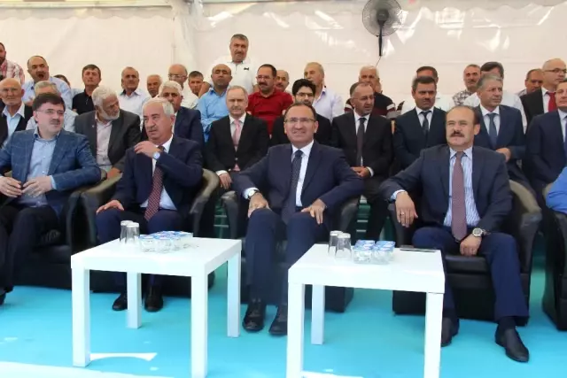 Bekir Bozdağ: