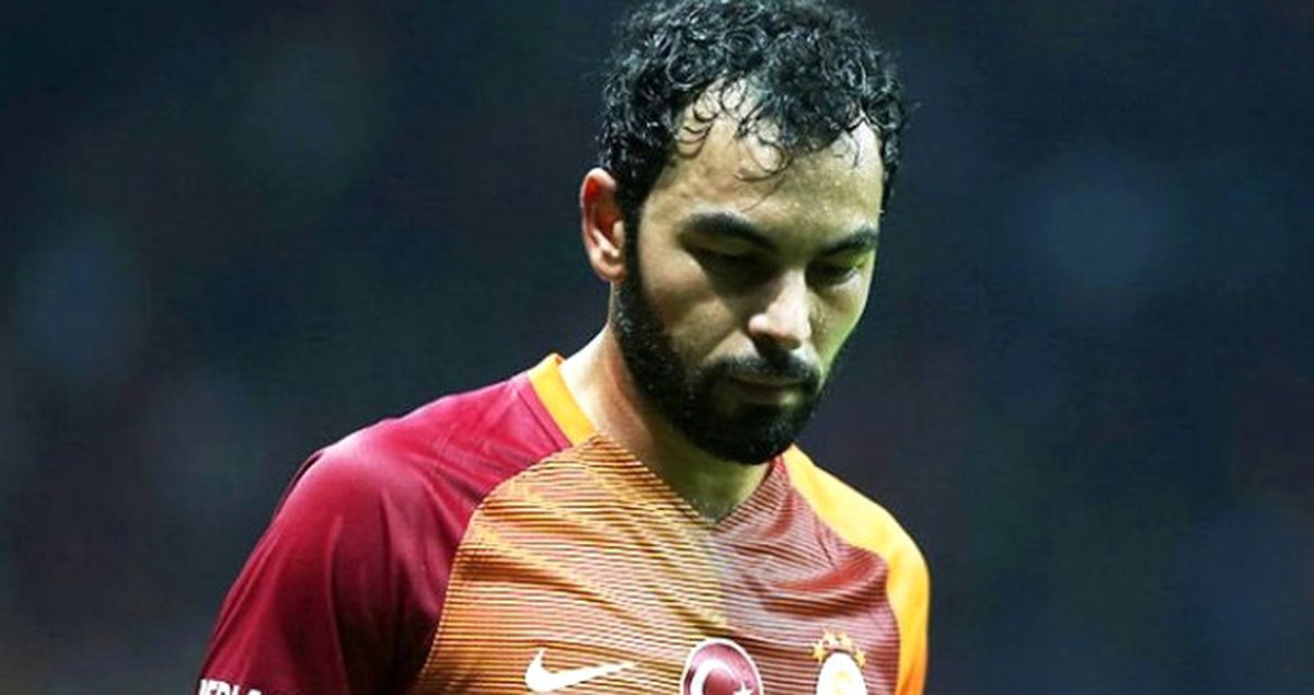 Galatasaray'da Selçuk İnan, Taraftarların Çağrısına Kulak Vermedi