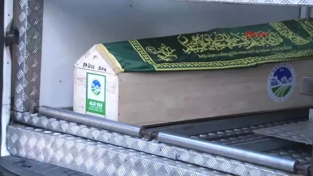 Sakarya Fındık İşçilerini Taşıyan Traktör Devrildi: 7 Ölü, 9 Yaralı Sakarya Fındık İşçilerini Taşıyan Traktör Devrildi: 7 Ölü, 9 Yaralı