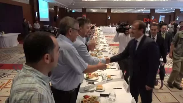 Bursa Başbakan Yardımcısı Çavuşoğlu: Biri Kılıçdaroğlu'na Cimcik Atsın Bursa Başbakan Yardımcısı Çavuşoğlu: Biri Kılıçdaroğlu'na Cimcik Atsın