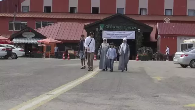 Bayram Tatili Turizmcilerin Yüzünü Güldürüyor Bayram Tatili Turizmcilerin Yüzünü Güldürüyor