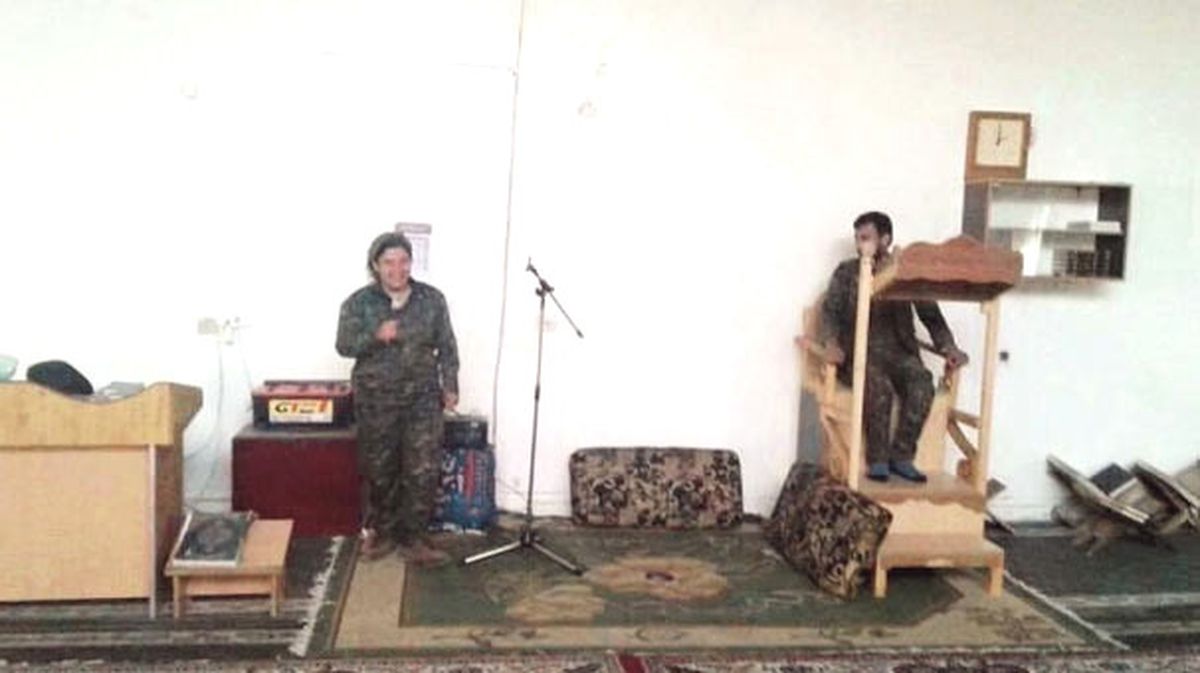 PKK, Afrin'deki Camileri İbadete Kapattı