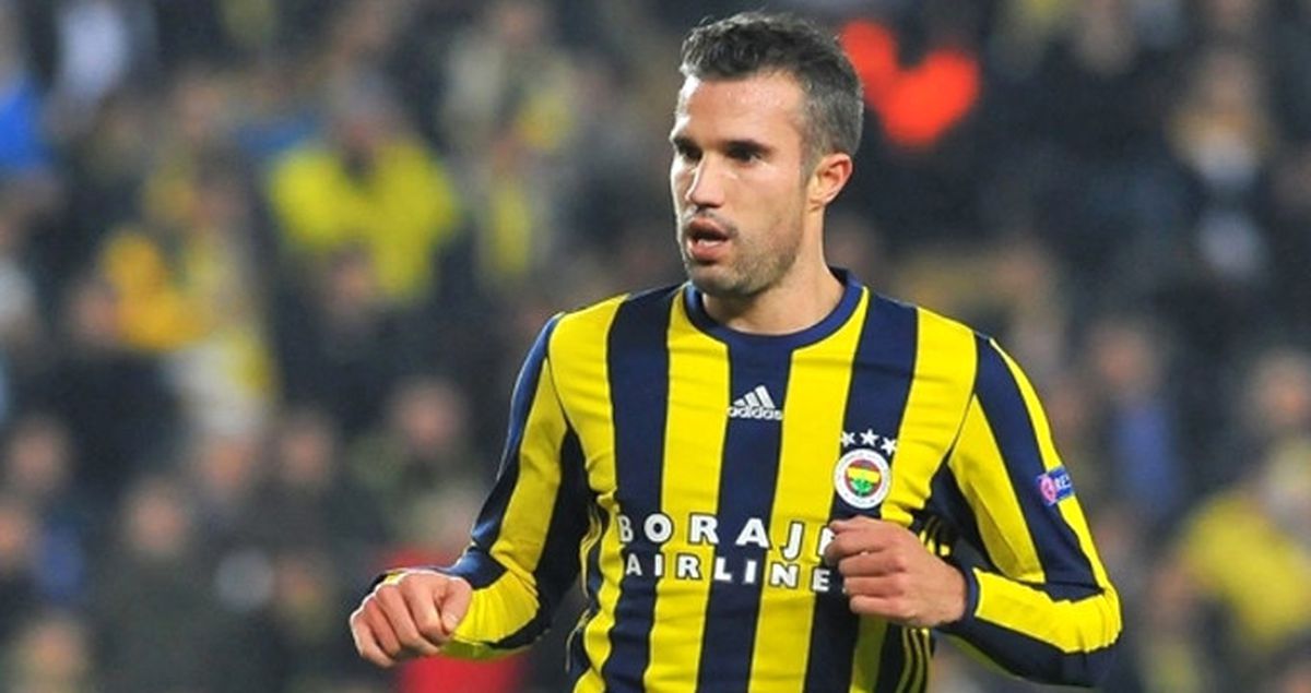 Fenerbahçeli Robin van Persie, Grip Olduğu İçin Vardar Maçında Oynamayacak