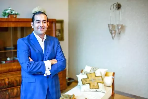 Op. Dr. Burak Türkyılmaz: Karın Bölgesi Sarkmaları Doğum Sonrasında Daha Çok Görülüyor