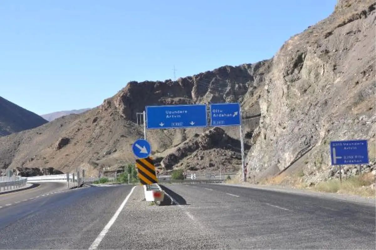 Viyadüğe Rağmen 'Ölüm Yolu' Can Almaya Devam Ediyor