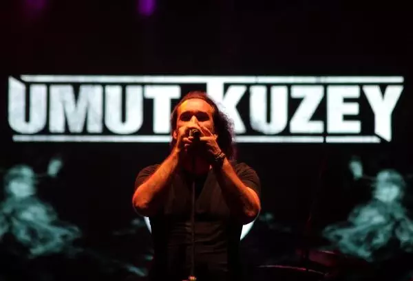 Zeytinli Rock Festivali Başlıyor Zeytinli Rock Festivali Başlıyor