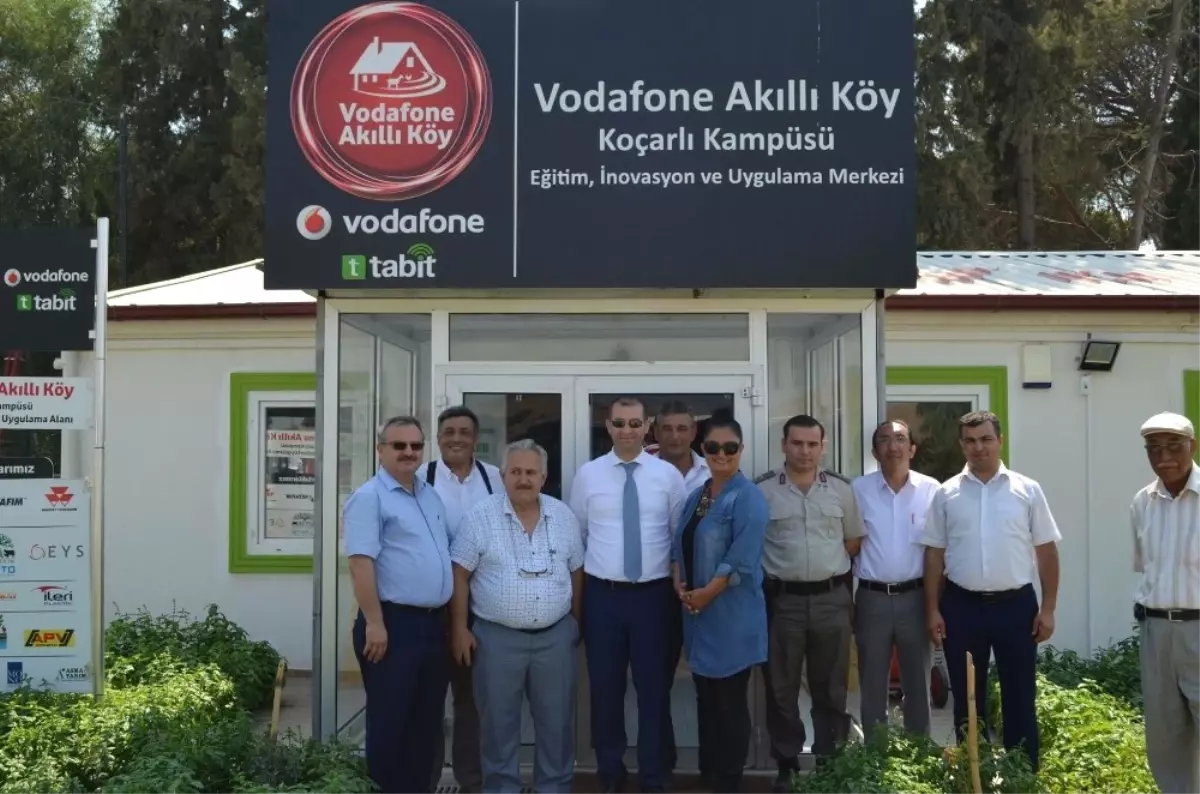 Kaymakam Çelik, Akıllı Köyü Ziyaret Etti