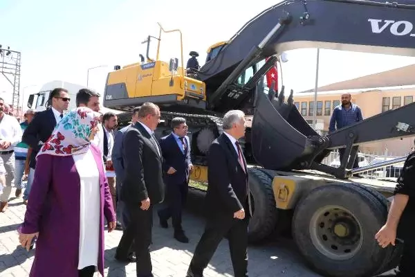 Muş Valisi Yıldırım: Kapımız Herkese Açık Muş Valisi Yıldırım: Kapımız Herkese Açık