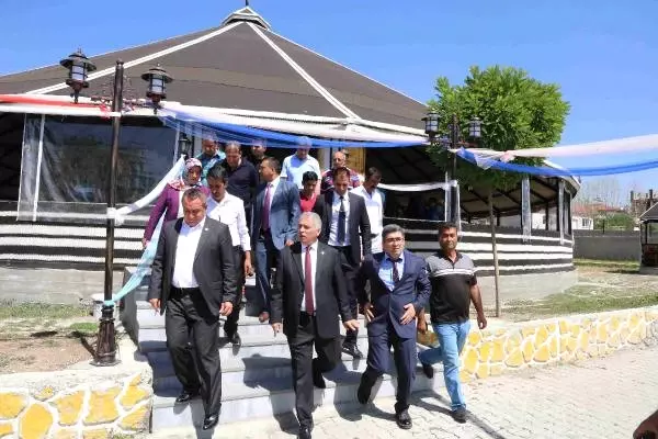 Muş Valisi Yıldırım: Kapımız Herkese Açık Muş Valisi Yıldırım: Kapımız Herkese Açık