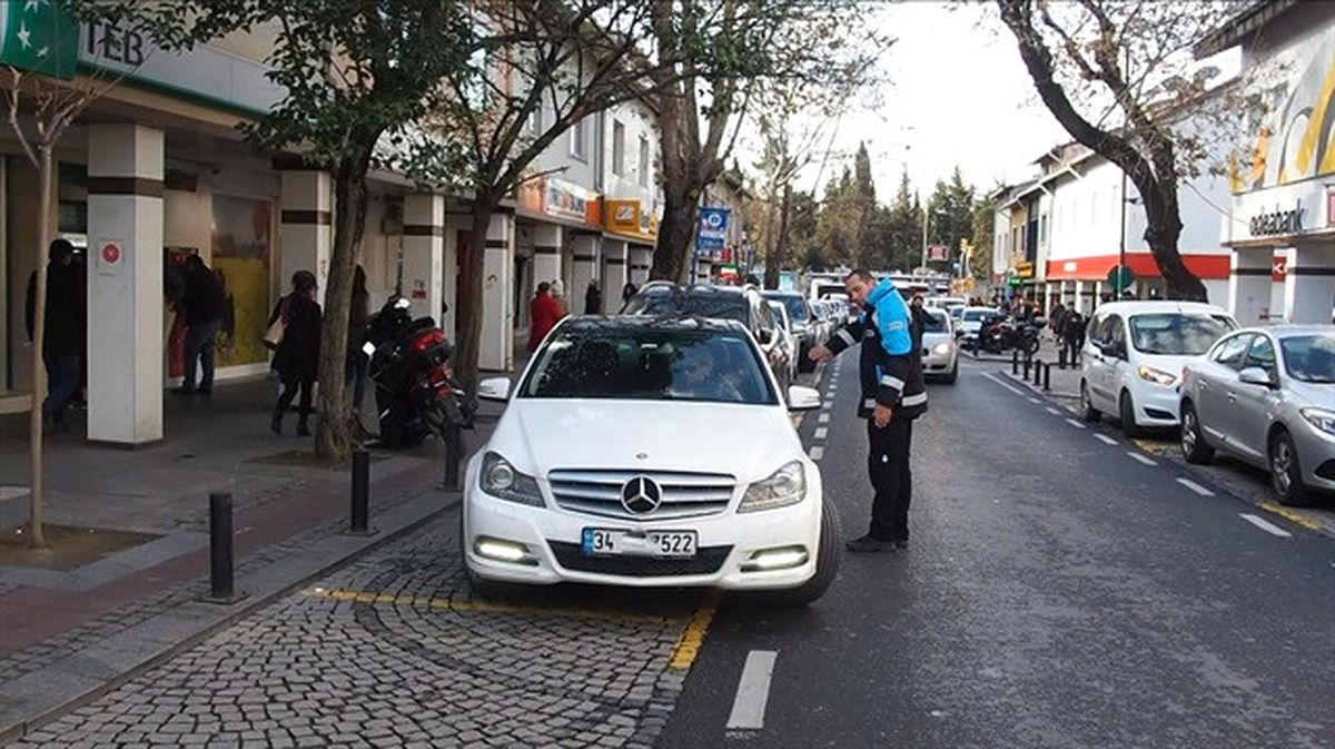Bayramda Yol Üstü İSPARK'lar Üç Gün Ücretsiz