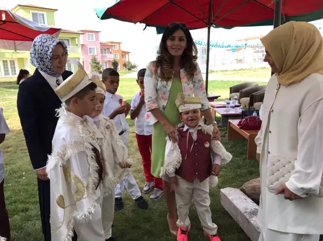 Sevgi Evleri�nde Kalan Çocuklara Töreni haberi fotografı