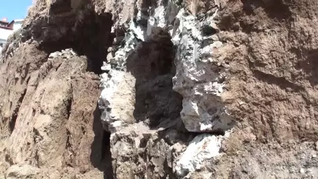 Temel Kazısında Tarihi Yapının İzlerine Rastlandığı İddiası Temel Kazısında Tarihi Yapının İzlerine Rastlandığı İddiası