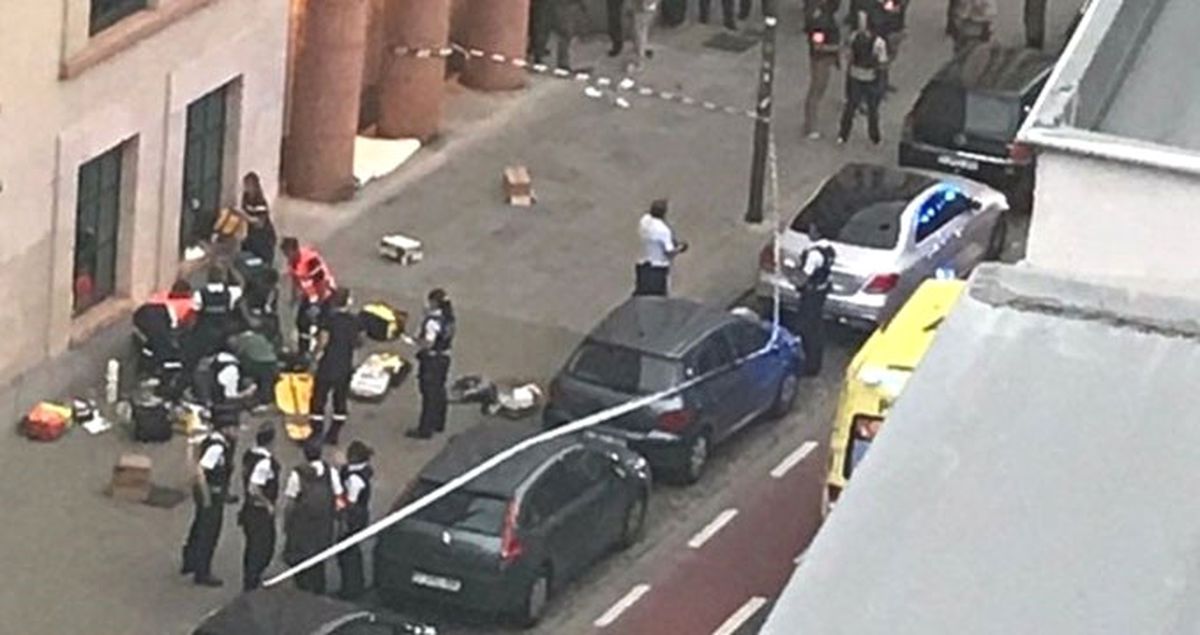 Brüksel'de Askerlere Bıcaklı Saldırı! Saldırgan Vurularak Etkisiz Hale Getirildi