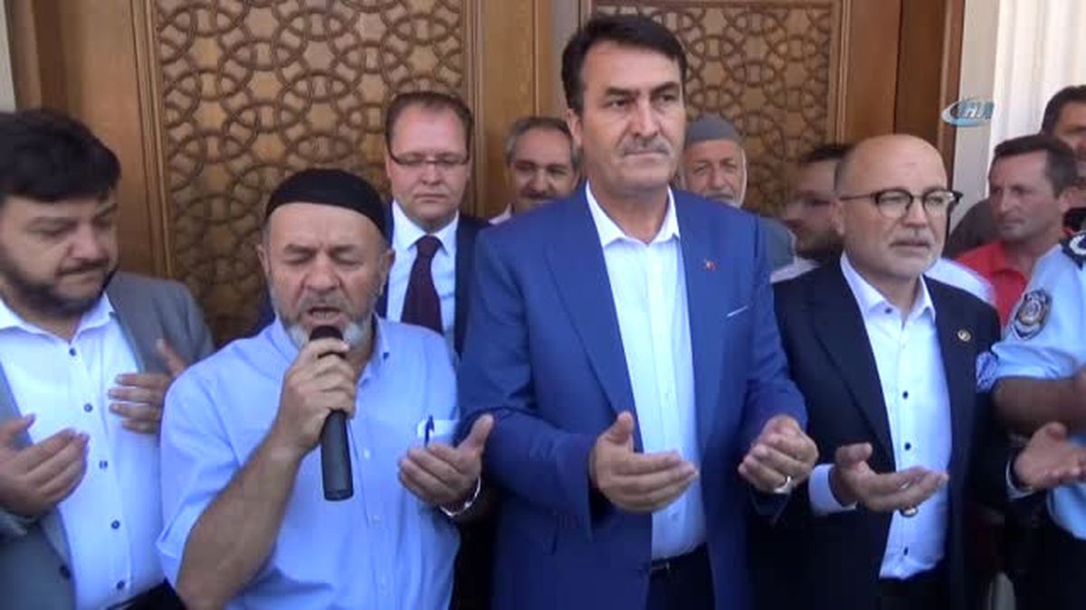Emek'e Yeni Meydan ve Mescit