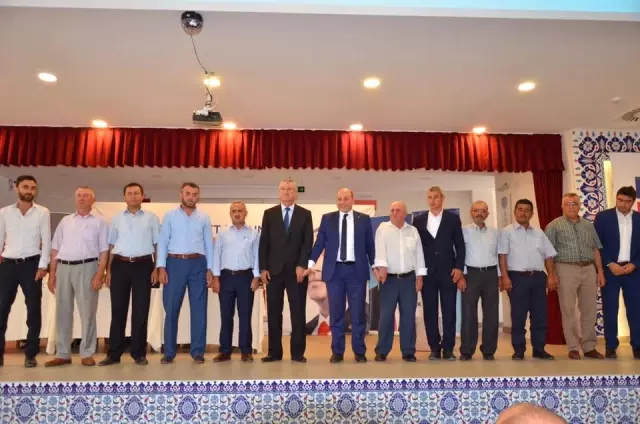 Aslanapa AK Parti'de Ahmet Şahan ile Yola Devam Aslanapa AK Parti'de Ahmet Şahan ile Yola Devam