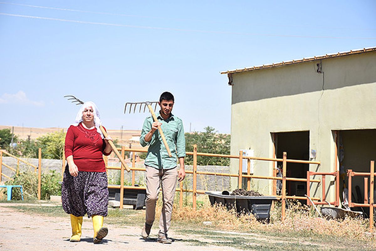 Bismilli Rukiye, Ev Hanımıyken 'Hanımağa' Oldu