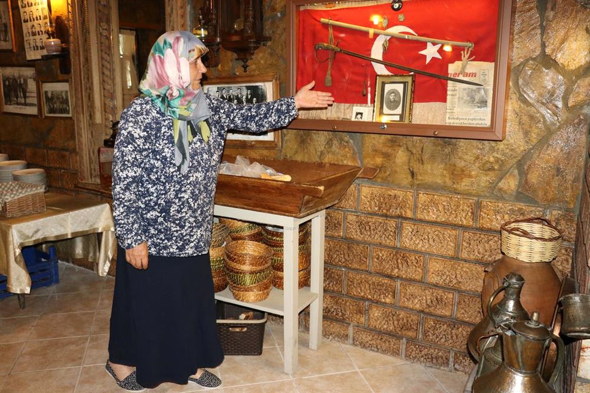 400 Yıllık Evini Turistlere Açan Havva Teyze, Kendi İşinin Patronu Oldu