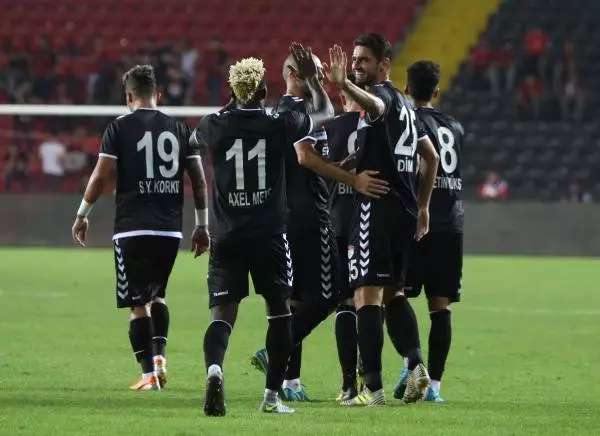 Manisaspor'un Yüzü Güldü