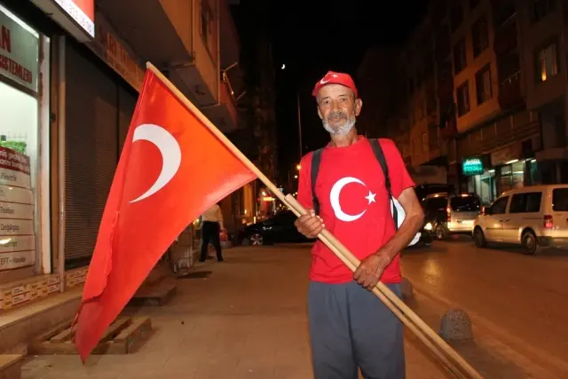 Şehit Eren Bülbül İçin Maçka'ya Yürüyor