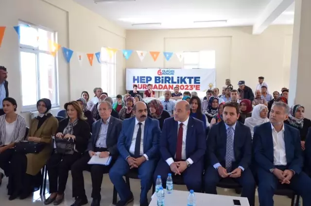 Dumlupınar AK Parti'de Murat Arıburnu Güven Tazeledi Dumlupınar AK Parti'de Murat Arıburnu Güven Tazeledi