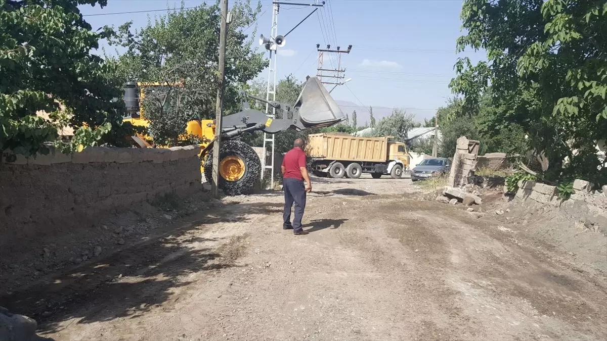 Kağızman'da Yol Çalışması