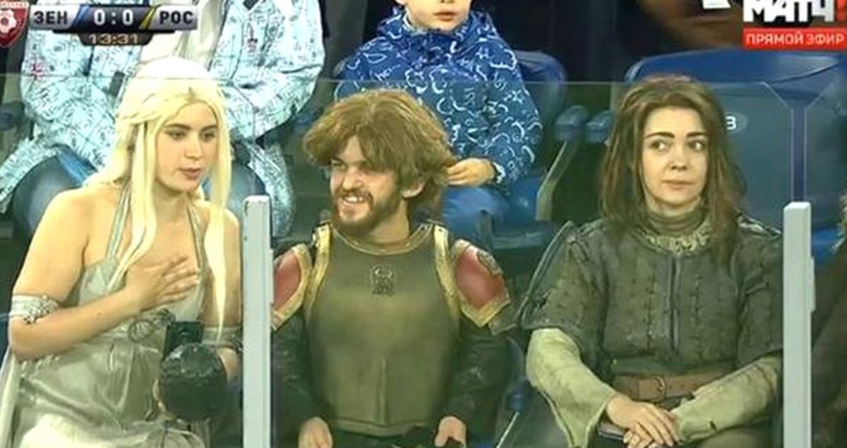 Rusya'daki Maça 5 Taraftar, Game of Thrones Kıyafetleriyle Geldi